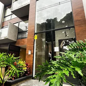 https://apt-edificio-nuevo-lujoso-ascensor-directo-5-99-tower.colombiamedellinhotels.com
